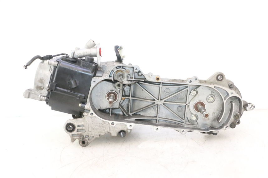 photo de MOTOR PEUGEOT KISBEE 4T 50 (2023 - 2026) - Vista principal