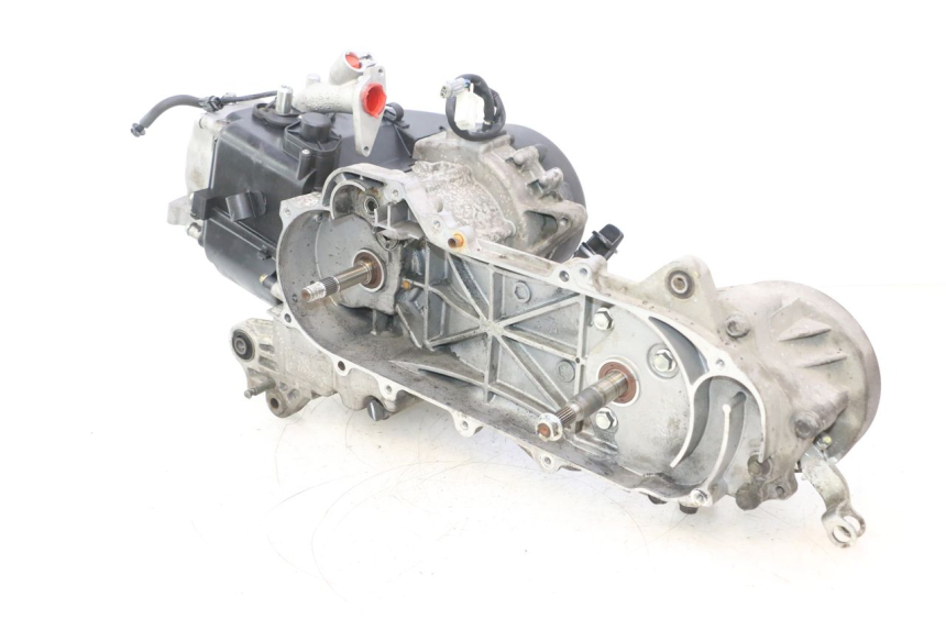 photo de MOTOR PEUGEOT KISBEE 4T 50 (2023 - 2026) - Zoom estado de uso