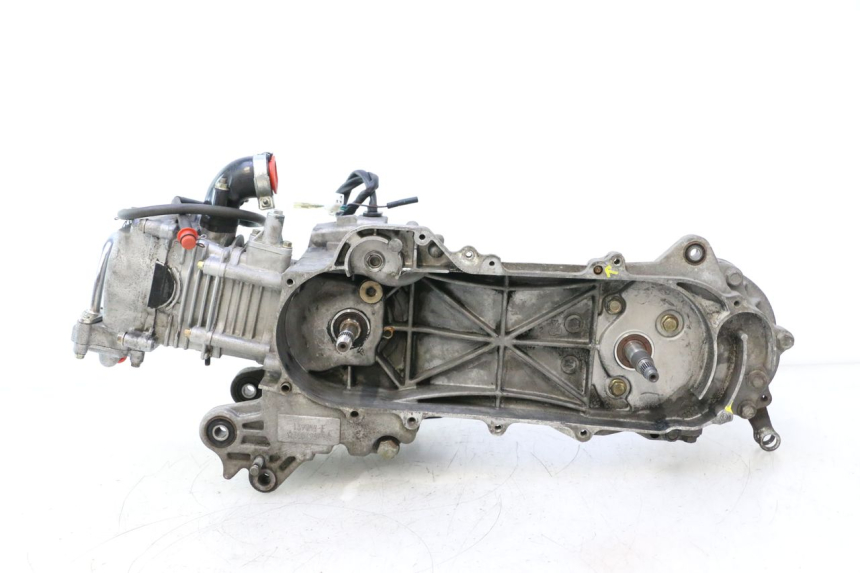photo de MOTOR PEUGEOT KISBEE 4T 50 (2010 - 2017) - Características distintivas
