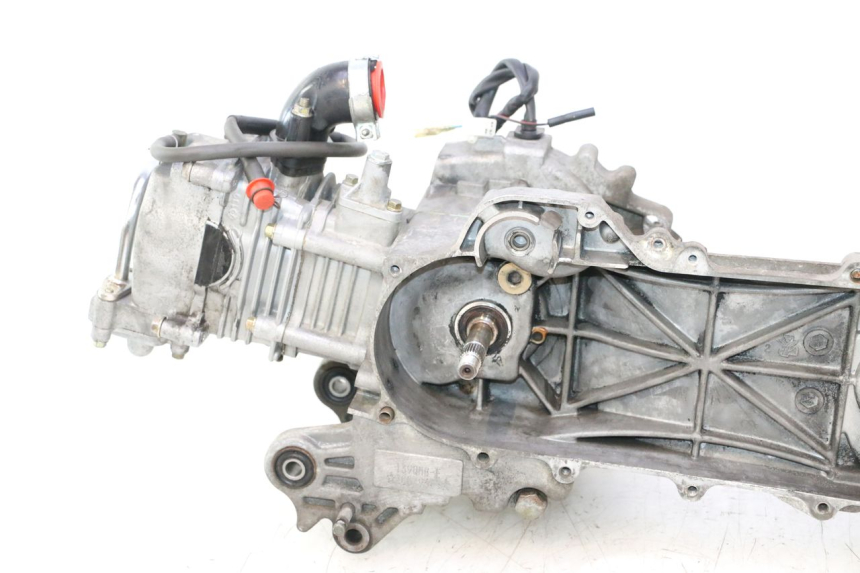 photo de MOTOR PEUGEOT KISBEE 4T 50 (2010 - 2017) - Foto de producto adicional