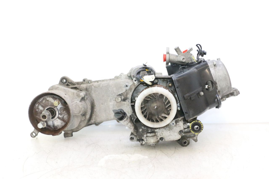 photo de MOTOR PEUGEOT KISBEE 4T 50 (2018 - 2022) - Marcados y referencias originales