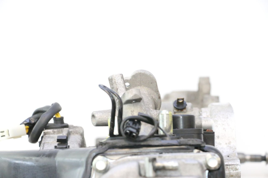 photo de MOTOR PEUGEOT KISBEE 4T 50 (2018 - 2022) - Marcados y referencias originales