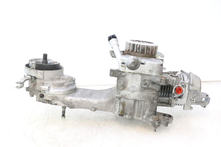 photo de MOTOR PEUGEOT KISBEE 4T 50 (2018 - 2022) - Zoom calidad de ocasión