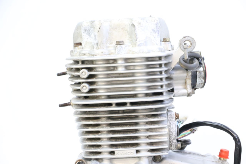 photo de MOTOR KYMCO STRYKER OFF ROAD 125 (1999 - 2005) - Estado de la superficie y material