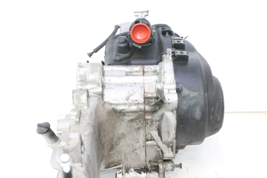 photo de MOTOR PIAGGIO LIBERTY IGET 4T 50 (2021 - 2025) - Zoom estado de uso