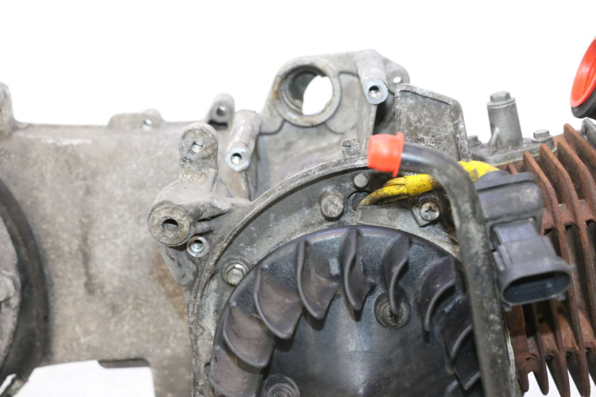 photo de MOTOR PIAGGIO LIBERTY 125 (1998 - 2008) - Primer plano de alta resolución