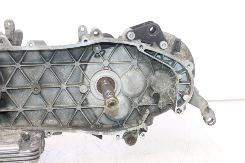 photo de MOTOR PIAGGIO LIBERTY 125 (1998 - 2008) - Otra perspectiva
