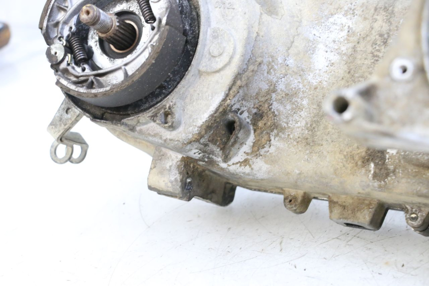 photo de MOTOR PEUGEOT LUDIX 50 (2005 - 2007) - Otra perspectiva