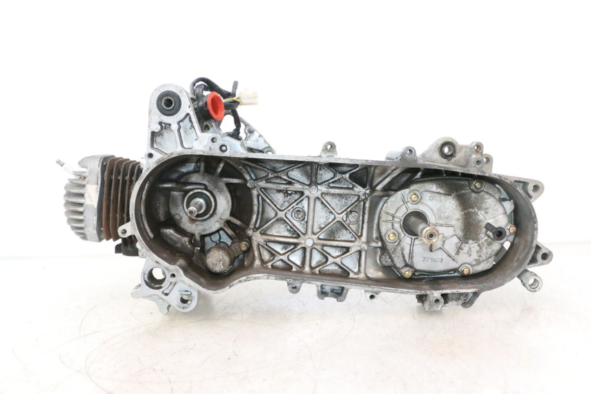 photo de MOTOR PEUGEOT LUDIX PRO 2T 50 (2010 - 2017) - Ángulo de visión alternativo