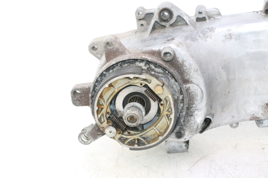photo de MOTOR PEUGEOT LUDIX PRO 2T 50 (2010 - 2017) - Primer plano técnico