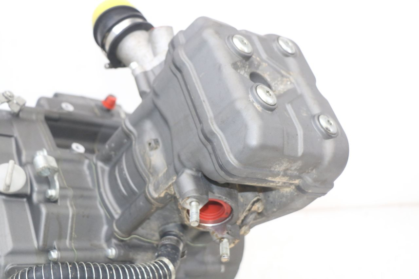 photo de MOTOR MASAI SCRAMBLER SPORT 125 (2021 - 2025) - Características distintivas