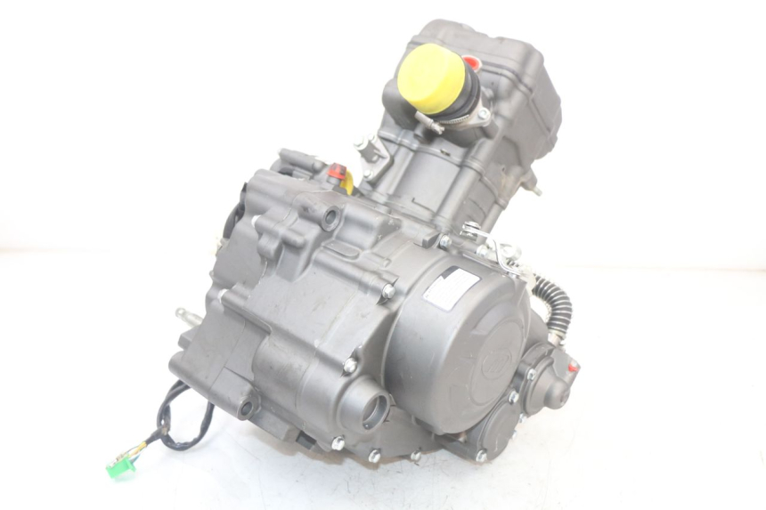 photo de MOTOR MASAI SCRAMBLER SPORT 125 (2021 - 2025) - Estado de la superficie y material