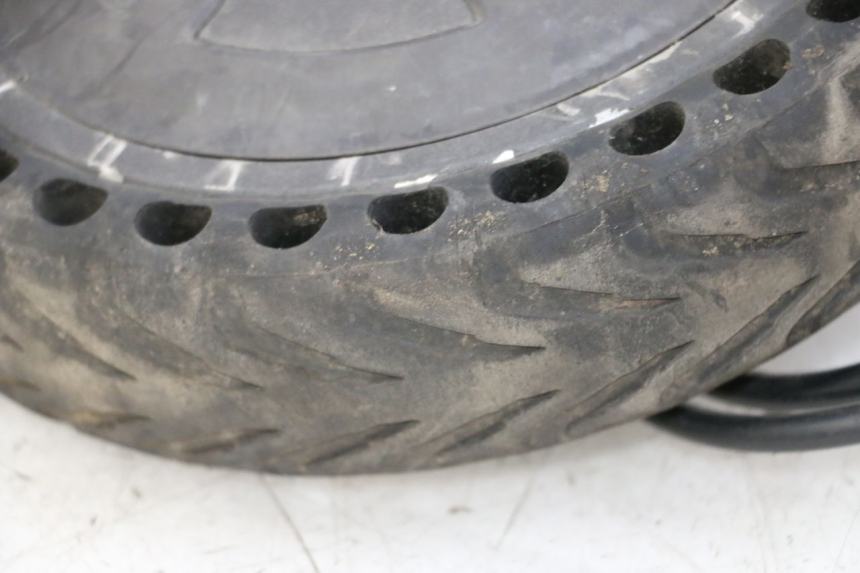 photo de MOTOR XIAOMI MI PRO 2 1 - Otra perspectiva