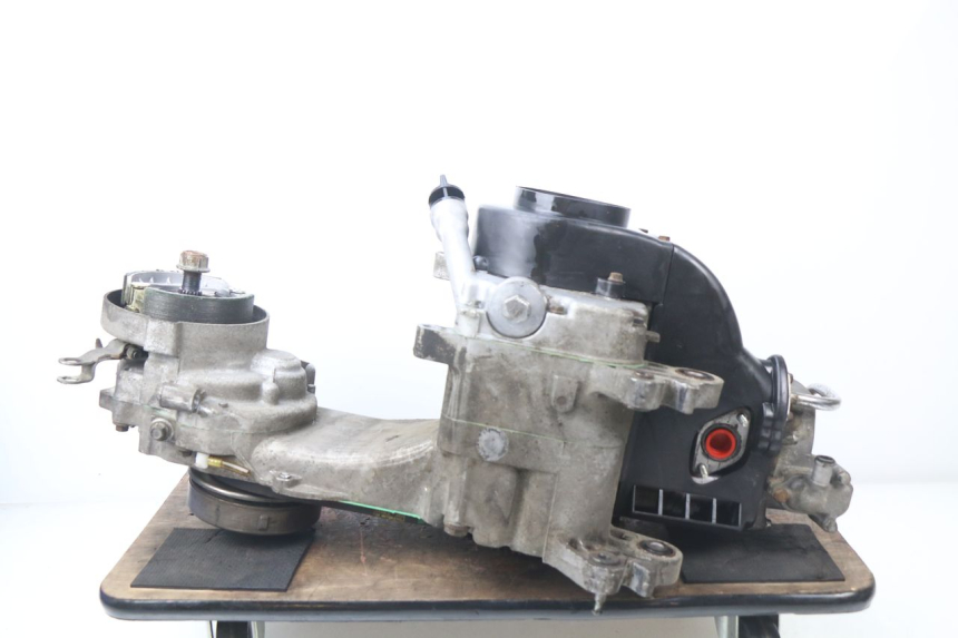 photo de MOTOR JM MOTORS MILANO 50 (2014 - 2019) - Zoom estado de uso