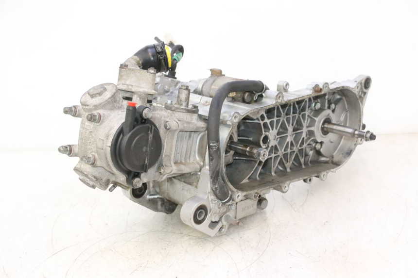 photo de MOTOR SYM MIO 50 (2005 - 2010) - Marcados y referencias originales