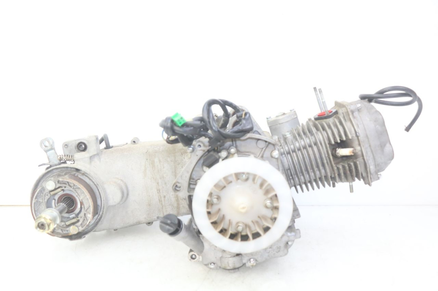 photo de MOTOR ZHONGYU MOVIDAS ZY125T-2 125 (2004 - 2014) - Foto de producto adicional