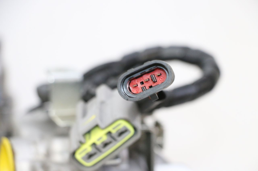 photo de MOTOR PIAGGIO MP3 HPE 310 (2024 - 2025) - Zoom estado de uso