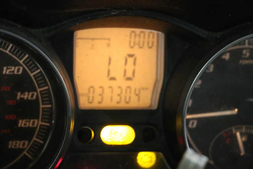 photo de MOTOR PIAGGIO MP3 500 (2011 - 2015) - Enfoque en la estructura
