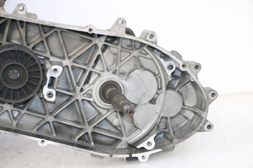 photo de MOTOR PIAGGIO MP3 500 (2014 - 2017) - Zoom sobre los componentes