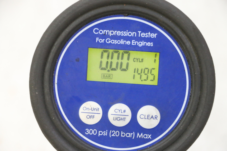 photo de MOTOR PIAGGIO MP3 125 (2006 - 2014) - Vista principal