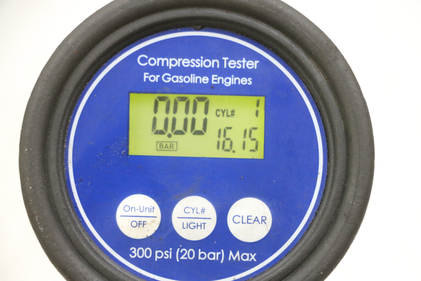 photo de MOTOR PIAGGIO MP3 125 (2006 - 2014) - Vista principal