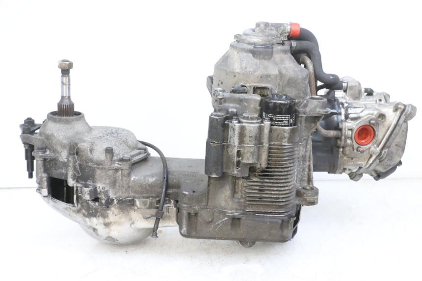 photo de MOTOR PIAGGIO MP3 125 (2006 - 2014) - Estado de la superficie y material