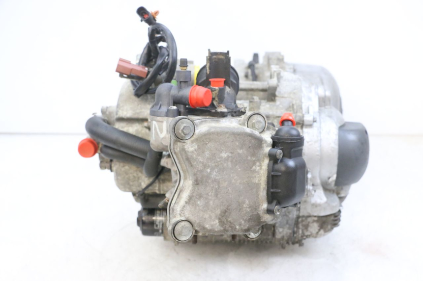 photo de MOTOR PIAGGIO MP3 RL 250 (2006 - 2010) - Enfoque en la estructura
