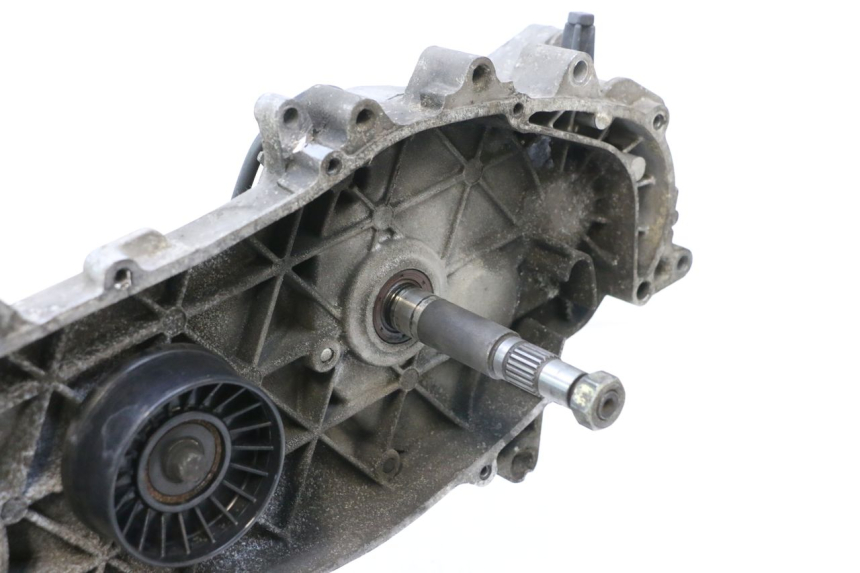 photo de MOTOR PIAGGIO MP3 RL 250 (2006 - 2010) - Otra perspectiva
