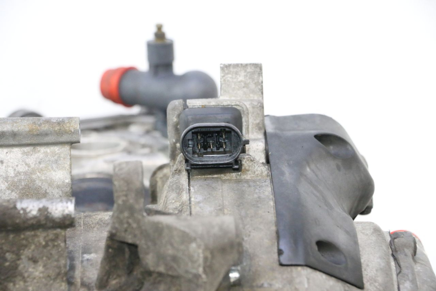 photo de MOTOR PIAGGIO MP3 125 (2006 - 2014) - Otra vista del artículo