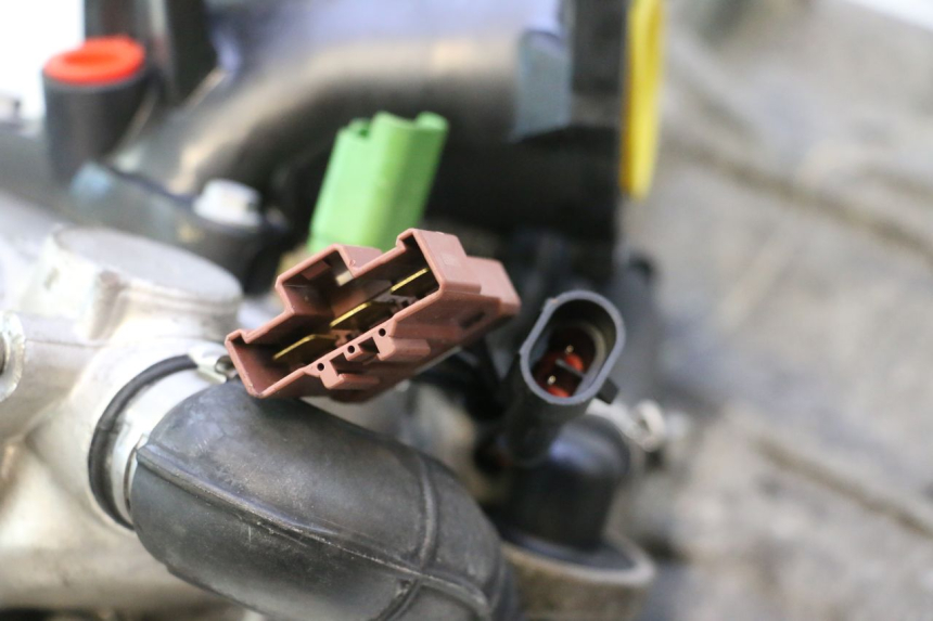 photo de MOTOR PIAGGIO MP3 500 (2011 - 2015) - Enfoque en la estructura