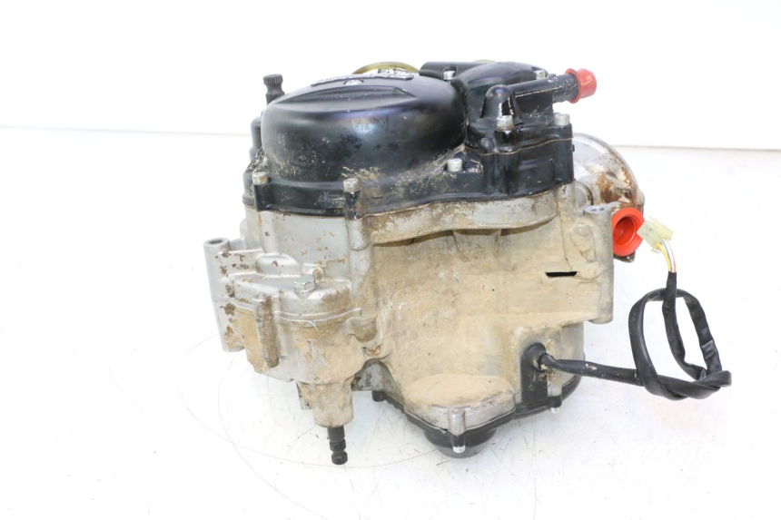photo de MOTOR RIEJU MRT PRO SUPERMOTARD 50 (2007 - 2018) - Ángulo de visión alternativo