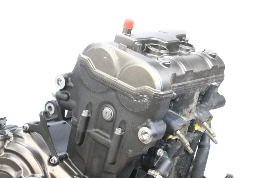 photo de MOTOR YAMAHA MT-07 MT07 ABS 700 (2018 - 2020) - Estado de la superficie y material