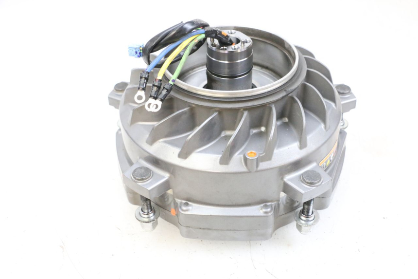 photo de MOTOR YAMAHA NEO'S CORE 1 (2022 - 2026) - Recambio usado revisado