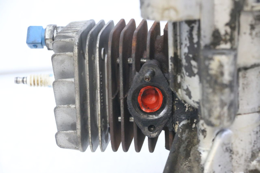 photo de MOTOR PIAGGIO NEW TYPHOON 50 (2018 - 2021) - Otra perspectiva