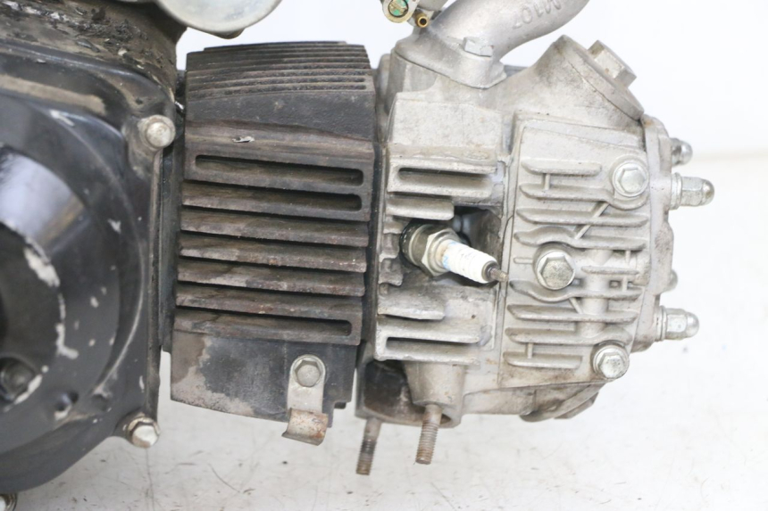 photo de MOTOR NITRO MOTORS SPEEDY 125 - Primer plano de alta resolución