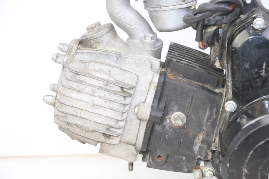 photo de MOTOR NITRO MOTORS SPEEDY 125 - Enfoque en la estructura