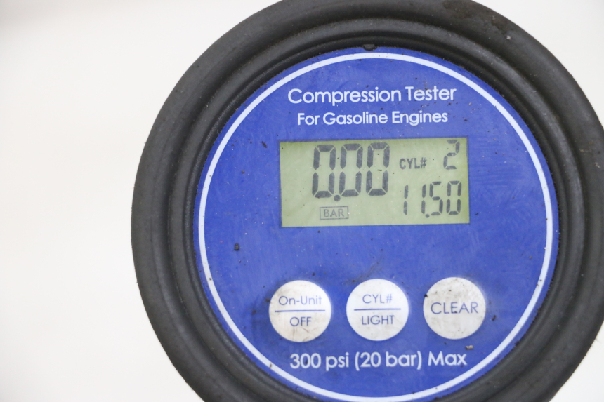 photo de MOTOR HONDA NTV DEAUVILLE 650 (1998 - 2001) - Ángulo de visión alternativo