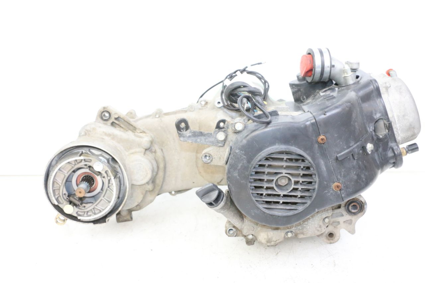 photo de MOTOR JM MOTORS OLDIES GT 4T 50 (2018 - 2025) - Inspección visual detallada