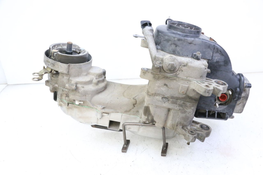 photo de MOTOR JM MOTORS OLDIES GT 4T 50 (2018 - 2025) - Otra perspectiva