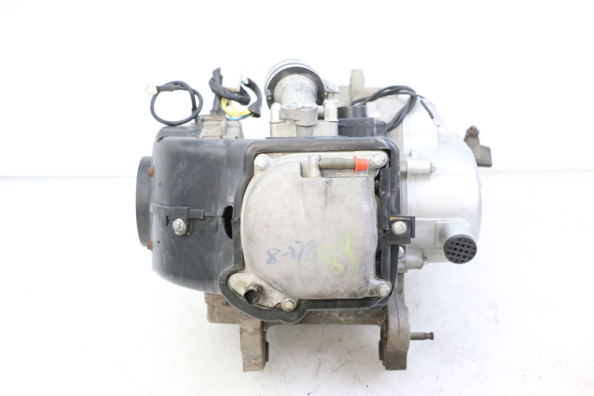 photo de MOTOR JM MOTORS OLDIES GT 4T 50 (2018 - 2025) - Primer plano técnico