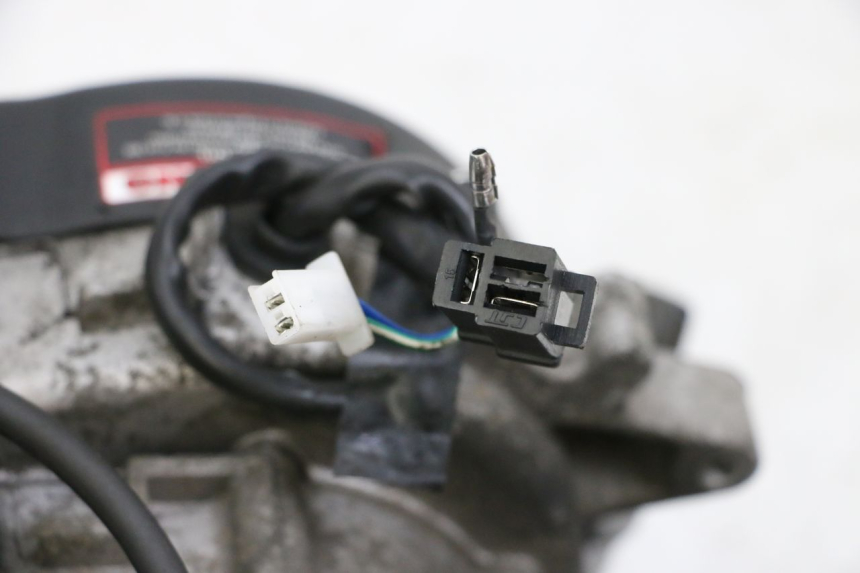 photo de MOTOR JM MOTORS OLDIES GT 4T 50 (2018 - 2025) - Detalles de los puntos de fijación