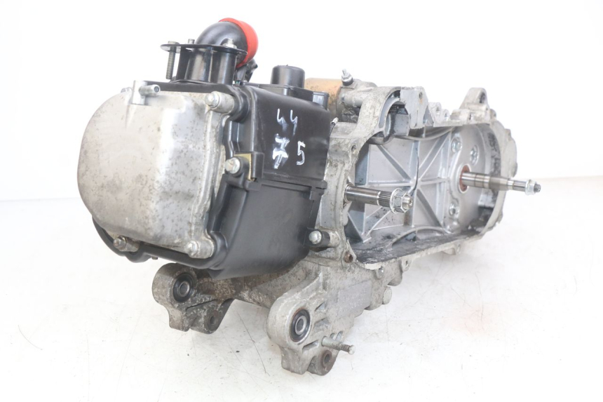 photo de MOTOR JM MOTORS OLDIES RS 4T 50 (2021 - 2024) - Características distintivas