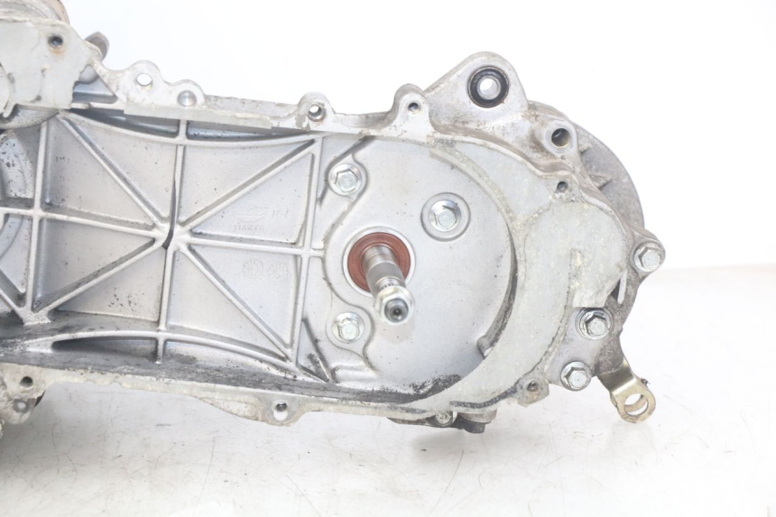 photo de MOTOR JM MOTORS OLDIES RS 4T 50 (2021 - 2024) - Inspección visual detallada