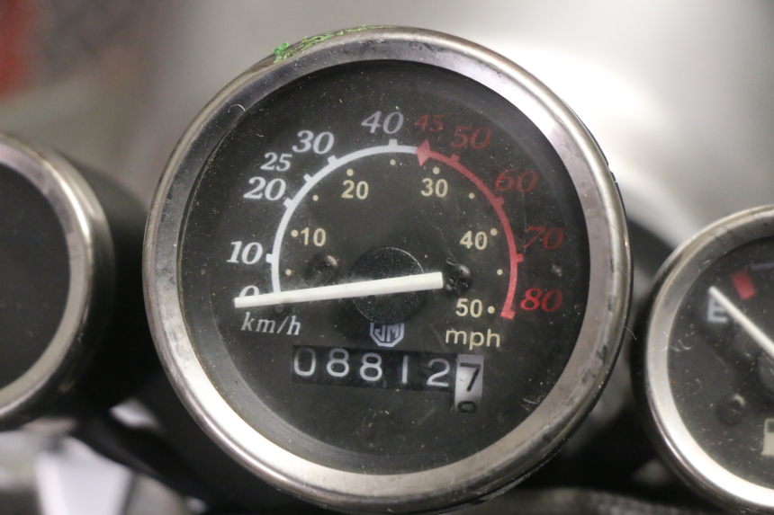 photo de MOTOR JM MOTORS OLDIES RS 4T 50 (2021 - 2024) - Ángulo de visión alternativo