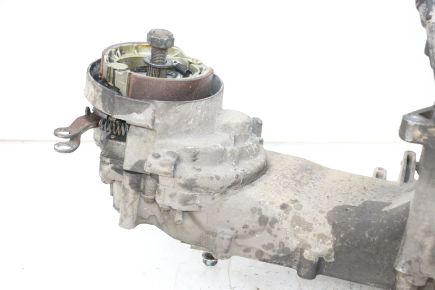 photo de MOTOR SYM ORBIT 2 4T 50 (2008 - 2017) - Detalles de los puntos de fijación