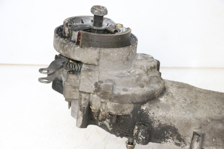 photo de MOTOR SYM ORBIT III 3 4T 50 (2018 - 2021) - Detalles de los puntos de fijación