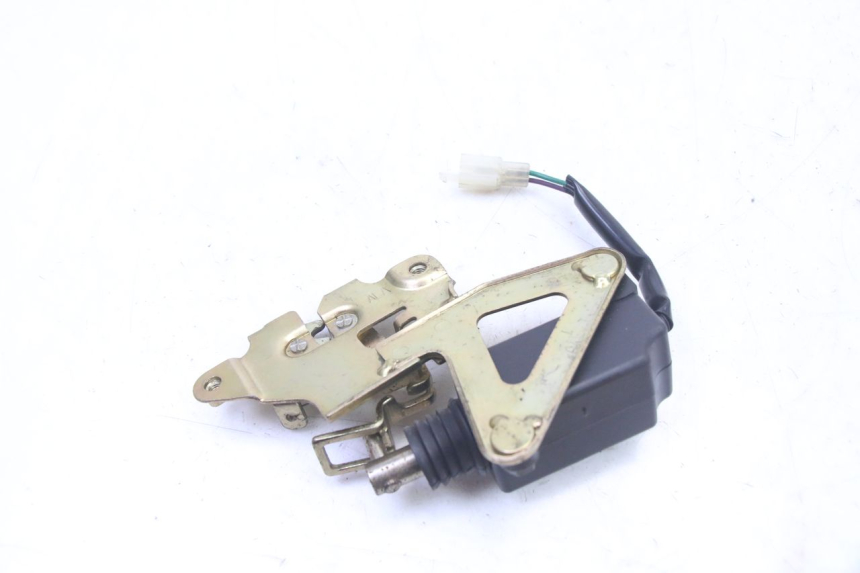 photo de MOTOR APERTURA BAÚL SYM FIDDLE 3 III 125 (2014 - 2020) - Otra perspectiva