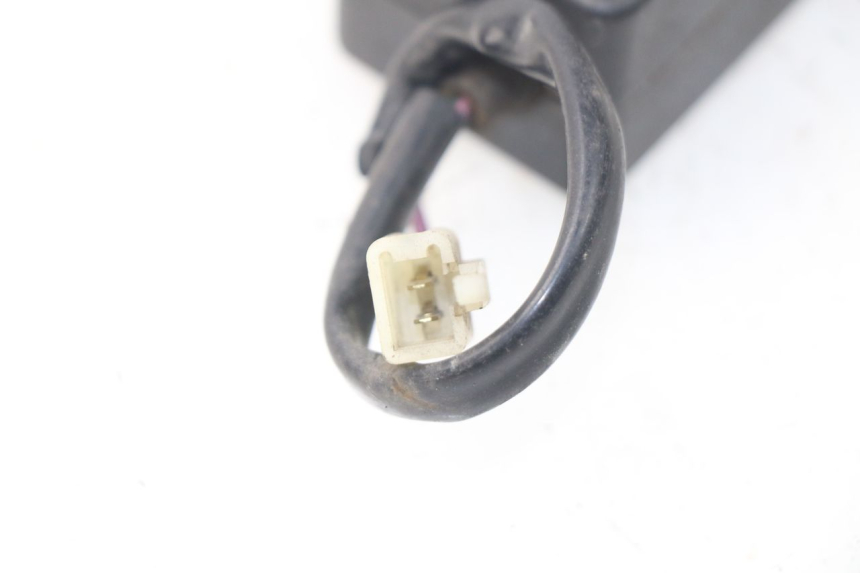 photo de CIERRE ASIENTO MOTOR SYM GTS EVO 125 (2009 - 2013) - Zoom estado de uso