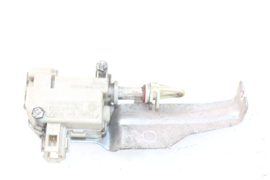 photo de MOTOR APERTURA BAÚL PIAGGIO LIBERTY IGET 4T 50 (2015 - 2020) - Vista principal