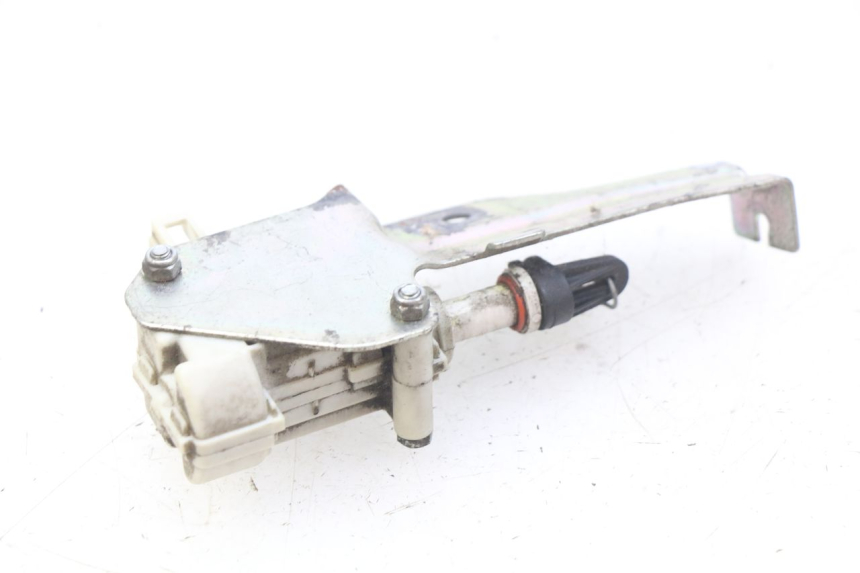 photo de MOTOR APERTURA BAÚL PIAGGIO LIBERTY IGET 4T 50 (2015 - 2020) - Detalle de la pieza